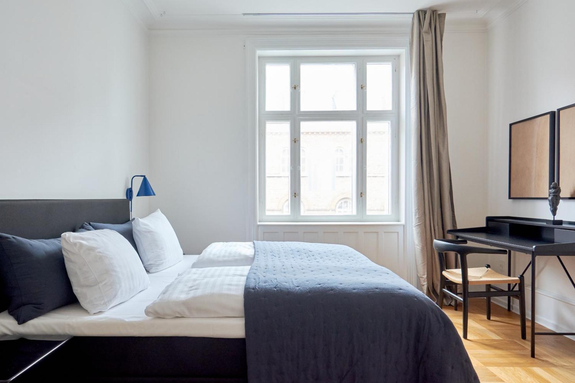 Spacious 3 Bedroom Manor Flat Next To Tivoli Koppenhága Kültér fotó