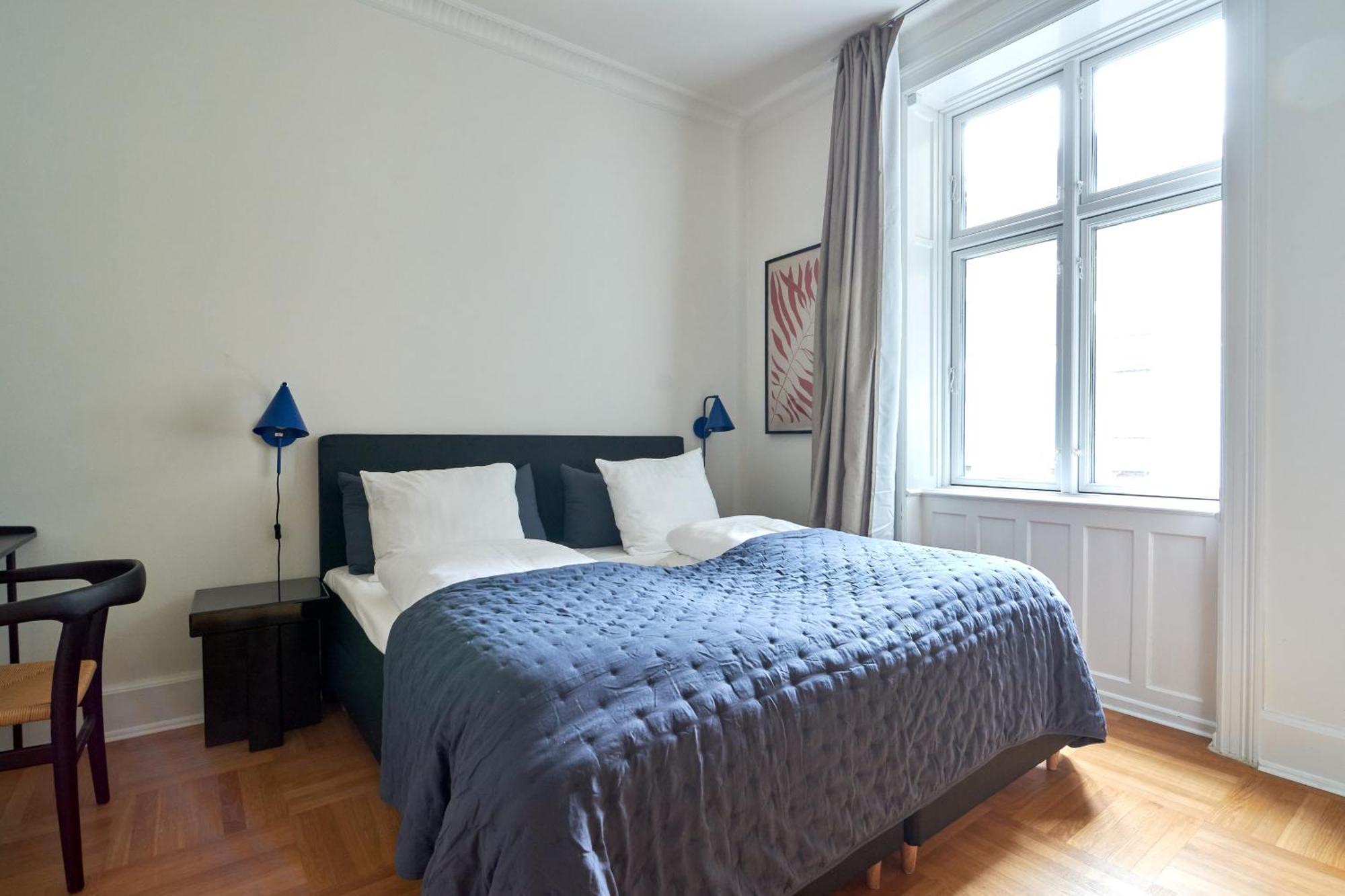 Spacious 3 Bedroom Manor Flat Next To Tivoli Koppenhága Kültér fotó